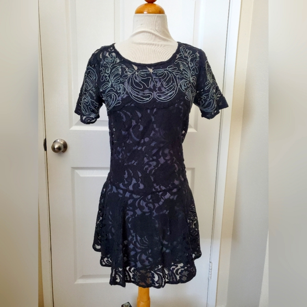 Free People Black Lace Short Sleeve Dress Women's Size XSMALL